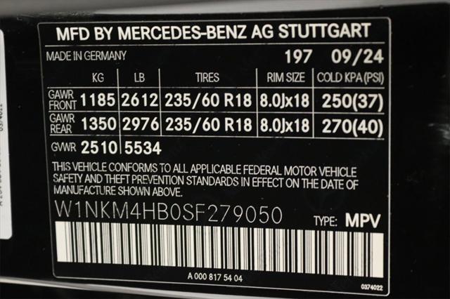 new 2025 Mercedes-Benz GLC 300 car, priced at $54,620