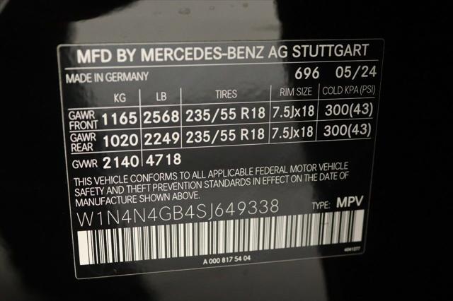 used 2025 Mercedes-Benz GLA 250 car, priced at $39,998