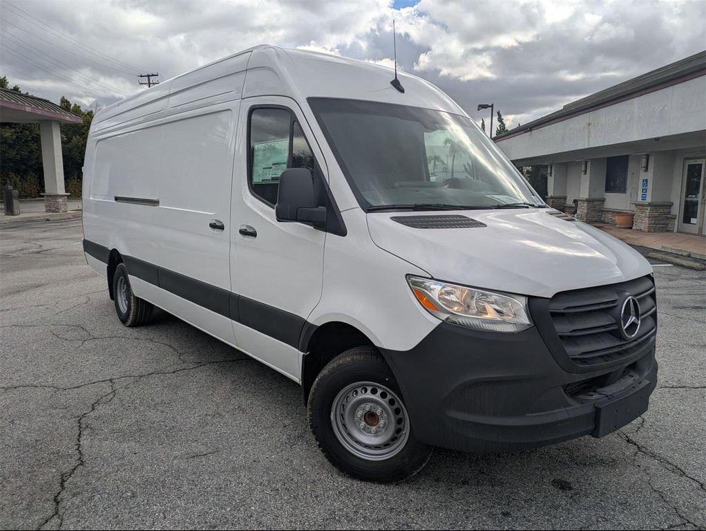 new 2024 Mercedes-Benz Sprinter 3500 car, priced at $71,256