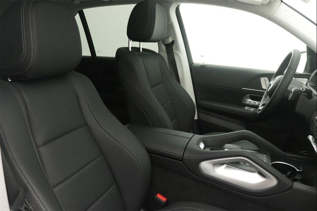 new 2025 Mercedes-Benz GLE 350 car, priced at $72,915