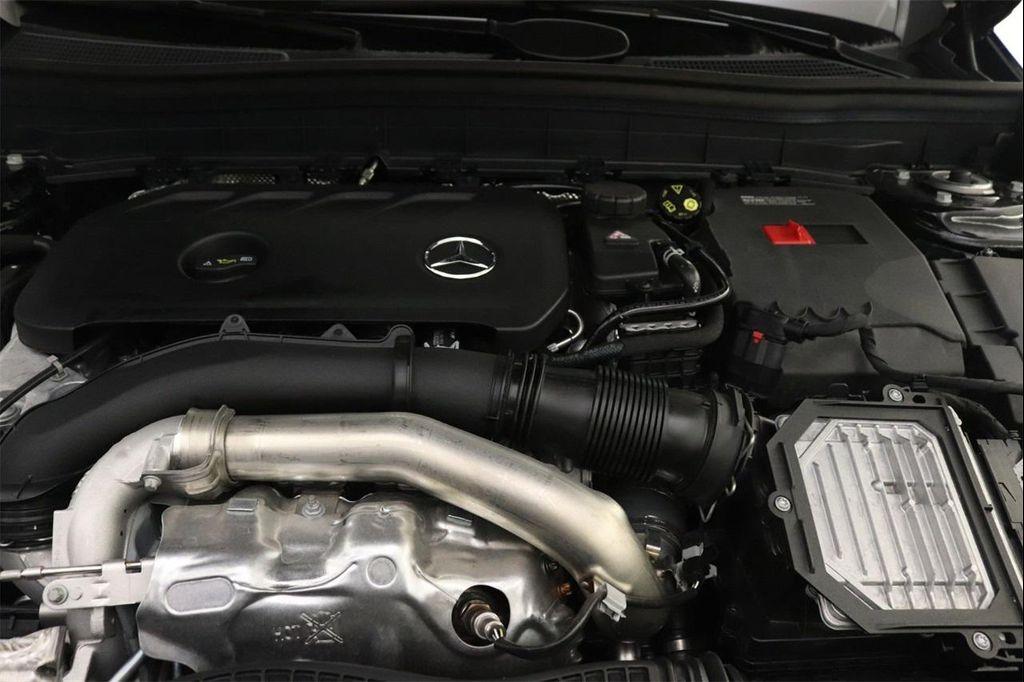 new 2025 Mercedes-Benz GLB 250 car, priced at $51,975