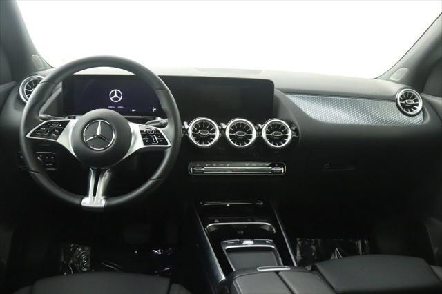 used 2025 Mercedes-Benz GLA 250 car, priced at $41,998