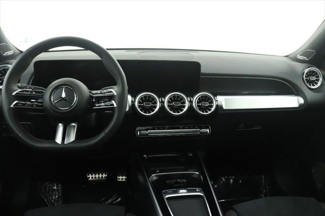 used 2024 Mercedes-Benz GLB 250 car, priced at $42,998