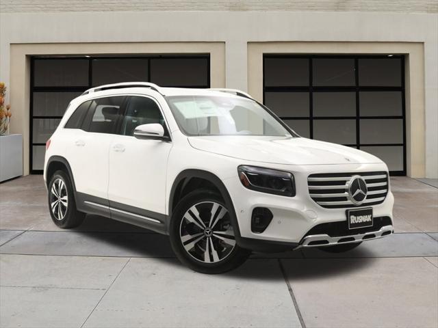 new 2025 Mercedes-Benz GLB 250 car, priced at $47,145