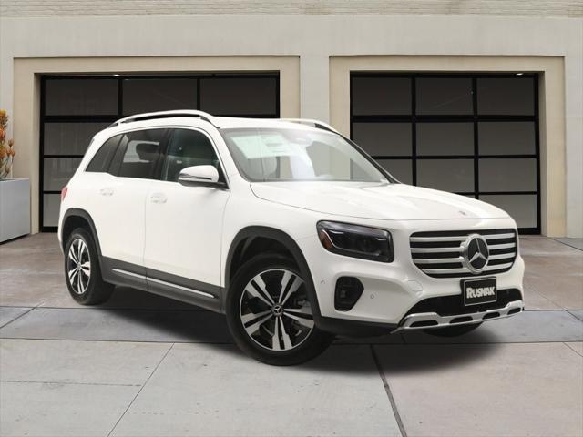 new 2025 Mercedes-Benz GLB 250 car, priced at $47,145