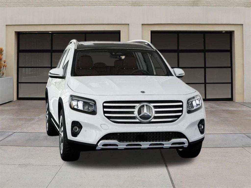 new 2025 Mercedes-Benz GLB 250 car, priced at $49,900