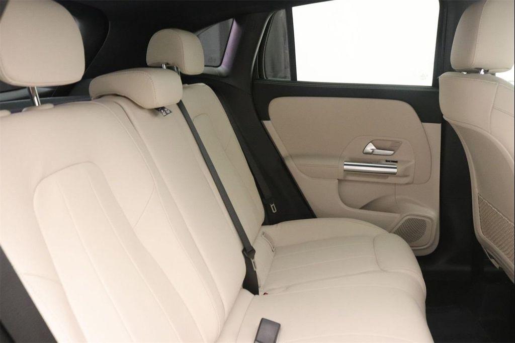new 2026 Mercedes-Benz GLA 250 car, priced at $44,655