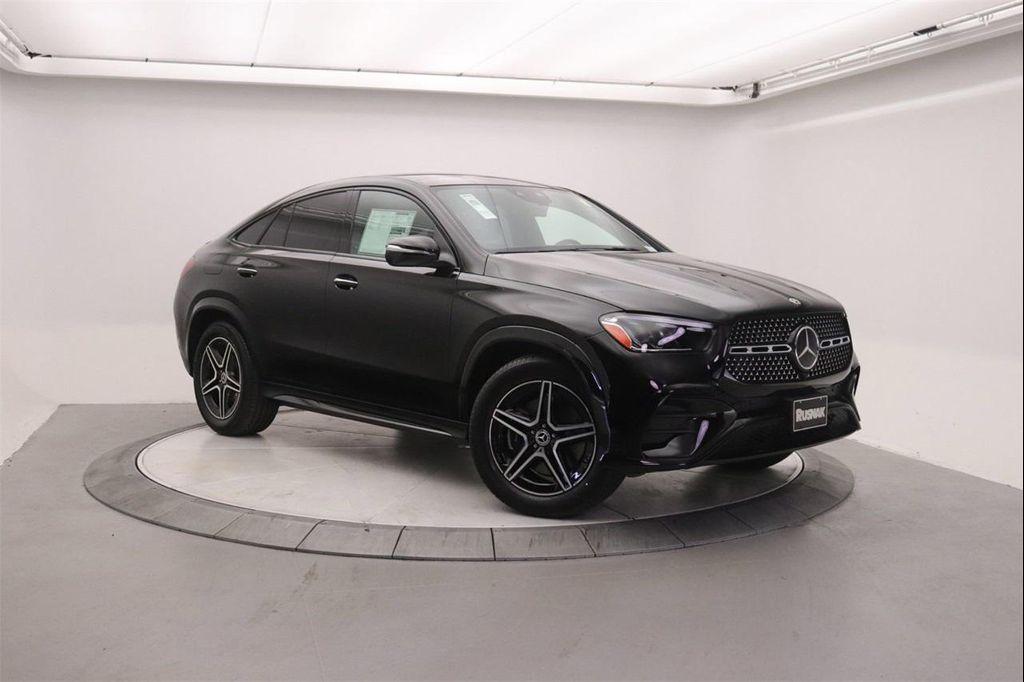 new 2026 Mercedes-Benz GLE 450 car, priced at $84,715