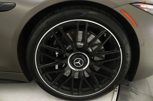 new 2024 Mercedes-Benz AMG SL 63 car, priced at $207,535