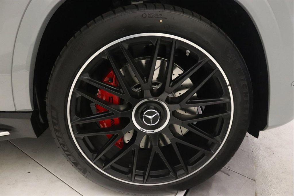 new 2025 Mercedes-Benz AMG GLS 63 car, priced at $161,005