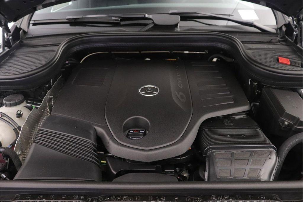 new 2026 Mercedes-Benz GLE 450 car, priced at $85,215