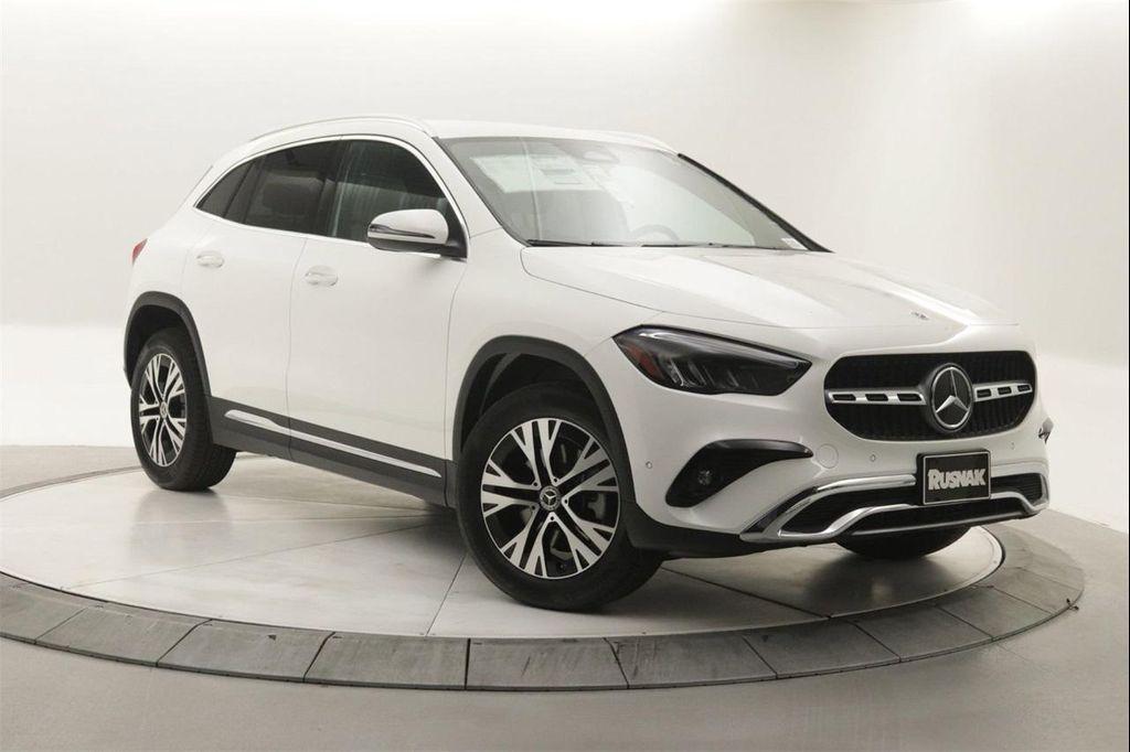 new 2026 Mercedes-Benz GLA 250 car, priced at $43,455