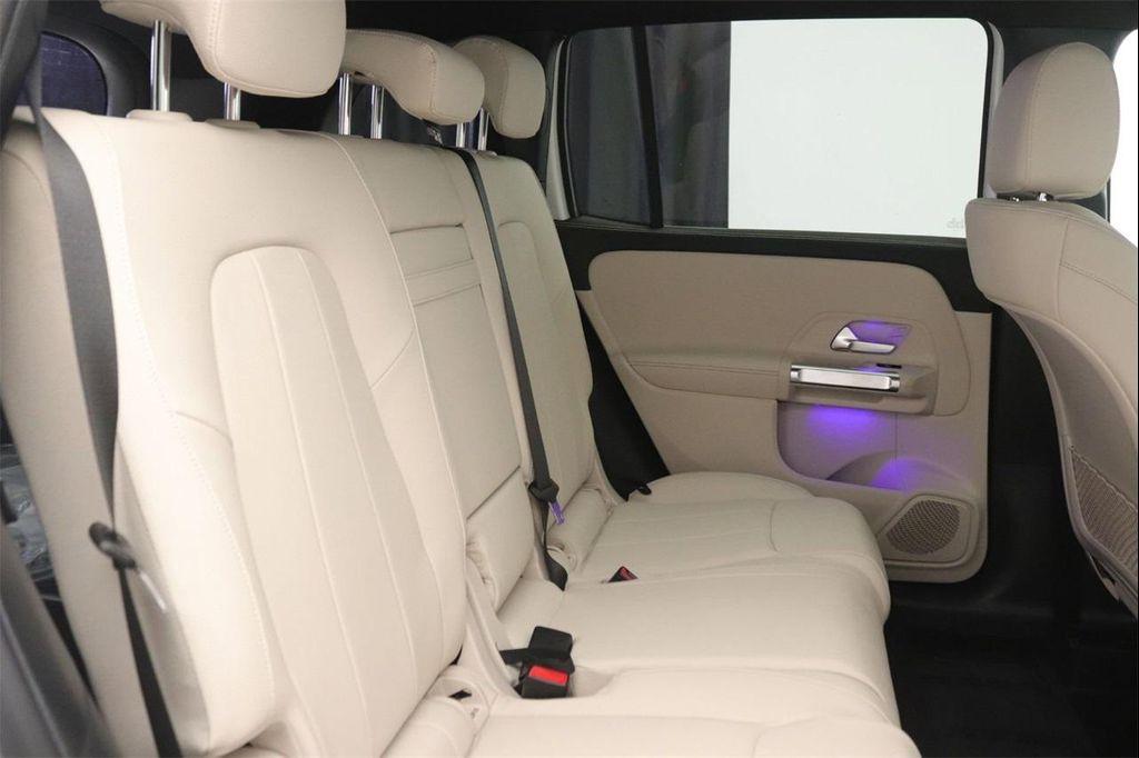 new 2025 Mercedes-Benz GLB 250 car, priced at $47,145