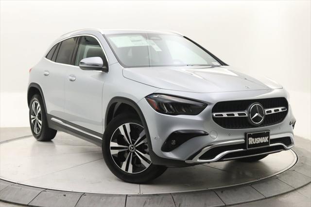 new 2025 Mercedes-Benz GLA 250 car, priced at $45,095