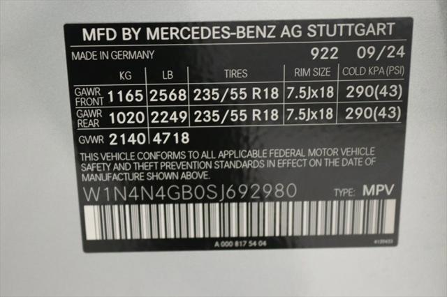 new 2025 Mercedes-Benz GLA 250 car, priced at $45,095