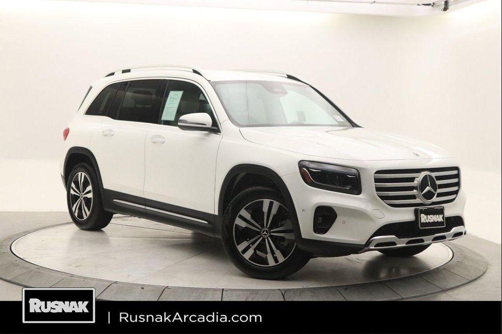 used 2025 Mercedes-Benz GLB 250 car, priced at $39,597