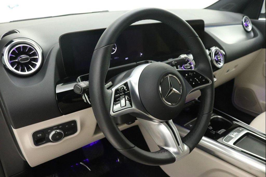 used 2025 Mercedes-Benz GLA 250 car, priced at $37,995