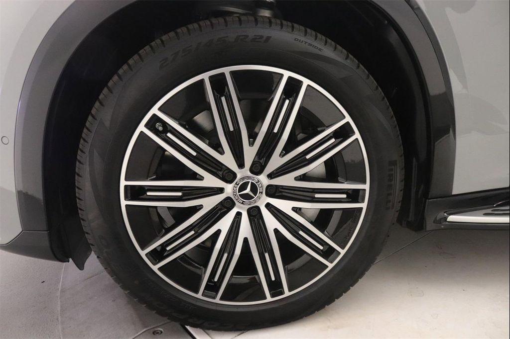 new 2026 Mercedes-Benz EQS 400 car, priced at $103,870