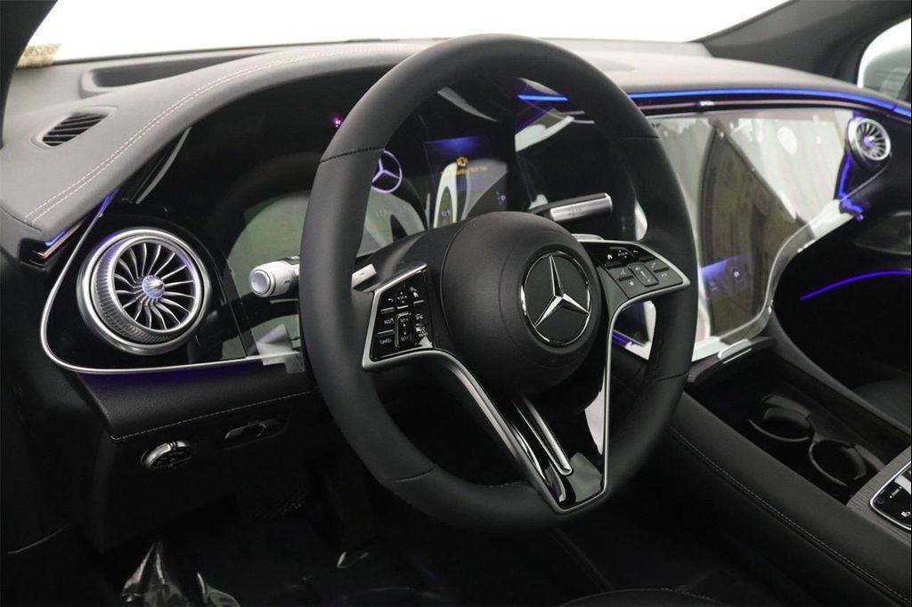 new 2026 Mercedes-Benz EQS 400 car, priced at $103,870
