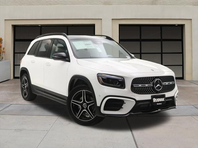 new 2024 Mercedes-Benz GLB 250 car, priced at $52,130