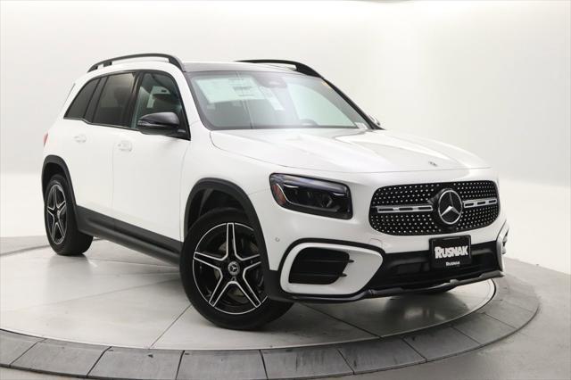 new 2024 Mercedes-Benz GLB 250 car, priced at $52,130