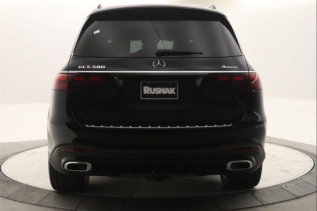 new 2025 Mercedes-Benz GLS 580 car, priced at $117,565