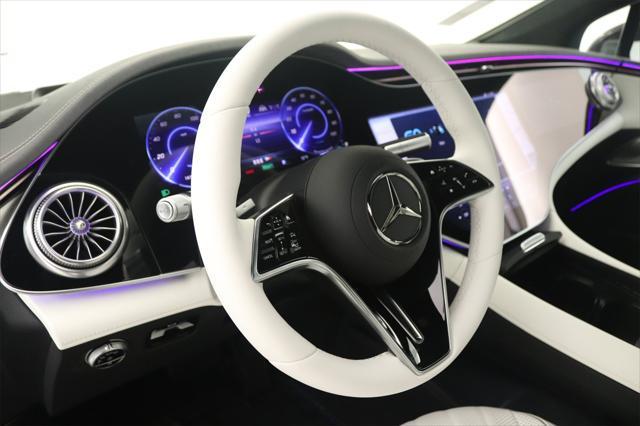 new 2024 Mercedes-Benz EQS 580 car, priced at $152,210