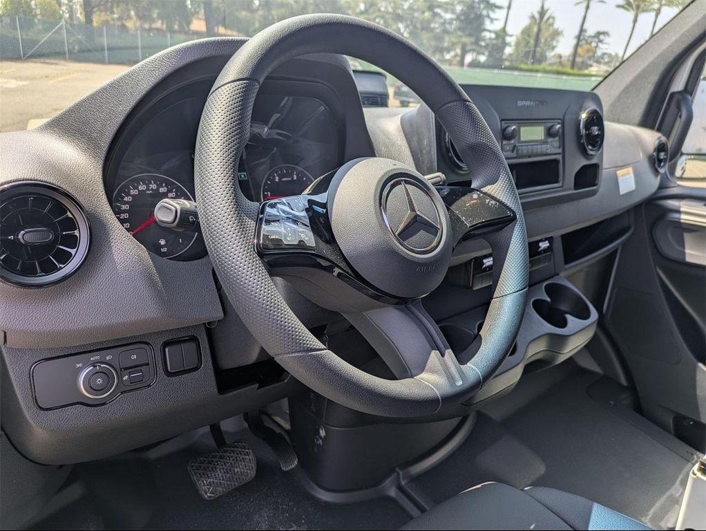 new 2025 Mercedes-Benz Sprinter 3500 car, priced at $72,272