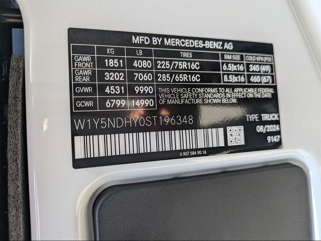 new 2025 Mercedes-Benz Sprinter 3500 car, priced at $72,272