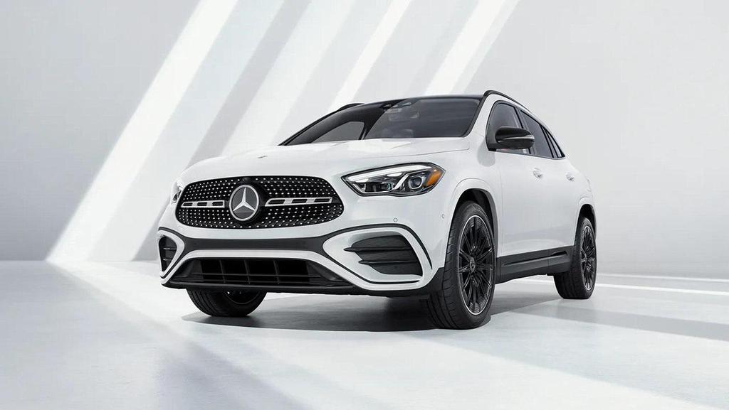 used 2025 Mercedes-Benz GLA 250 car, priced at $37,999