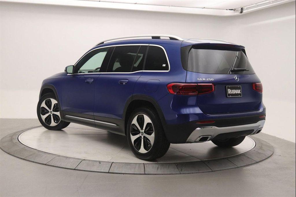 new 2026 Mercedes-Benz GLB 250 car, priced at $49,565