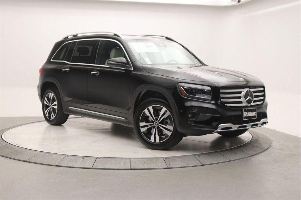 new 2026 Mercedes-Benz GLB 250 car, priced at $48,545
