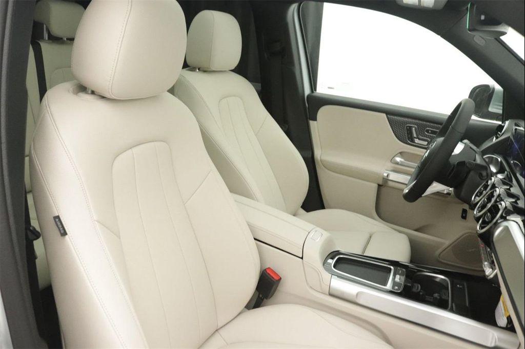 new 2026 Mercedes-Benz GLB 250 car, priced at $48,545