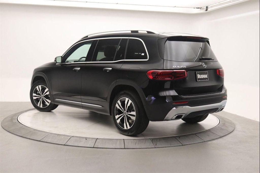 new 2026 Mercedes-Benz GLB 250 car, priced at $48,545
