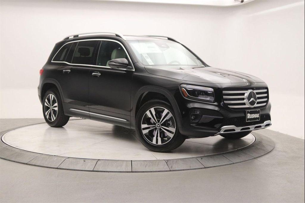 new 2026 Mercedes-Benz GLB 250 car, priced at $48,545
