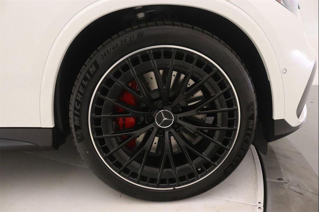 new 2026 Mercedes-Benz GLC 300 car, priced at $83,025