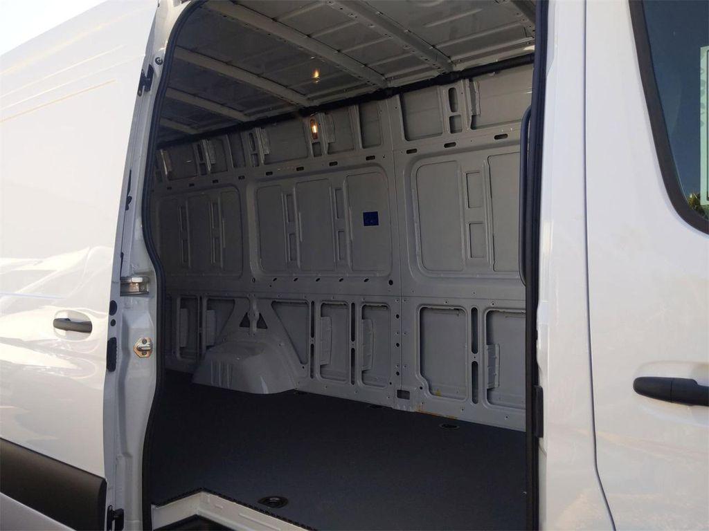 new 2025 Mercedes-Benz Sprinter 3500 car, priced at $72,272