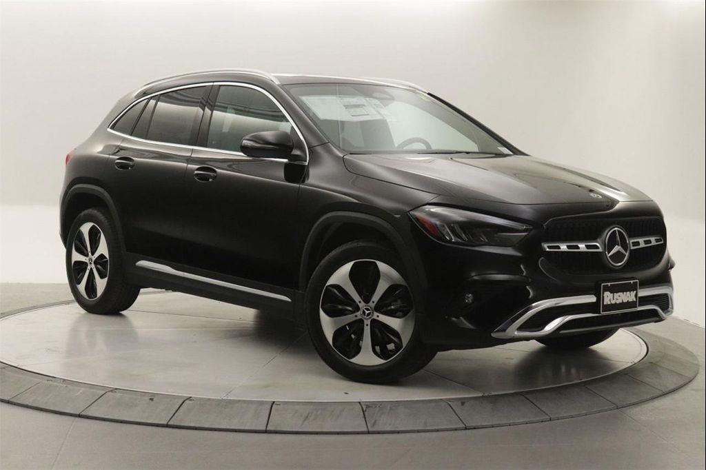 new 2026 Mercedes-Benz GLA 250 car, priced at $45,555