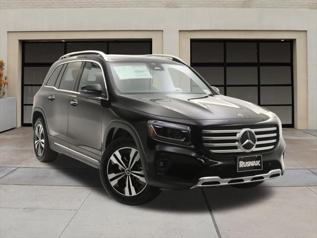 new 2025 Mercedes-Benz GLB 250 car, priced at $47,145