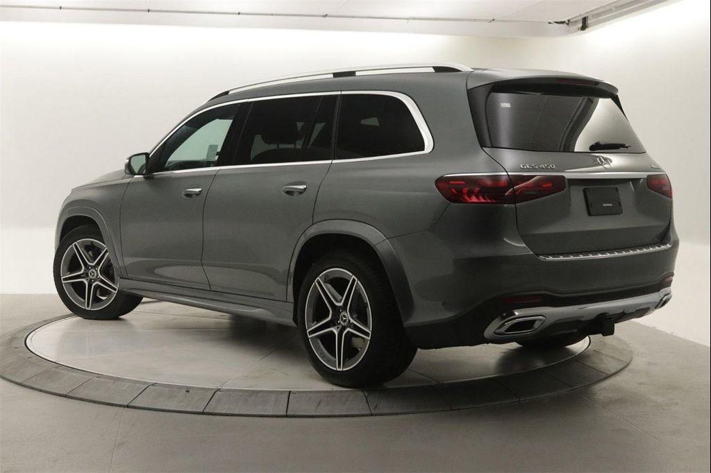 new 2025 Mercedes-Benz GLS 450 car, priced at $95,035
