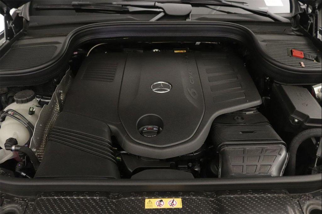 new 2025 Mercedes-Benz GLS 450 car, priced at $95,035