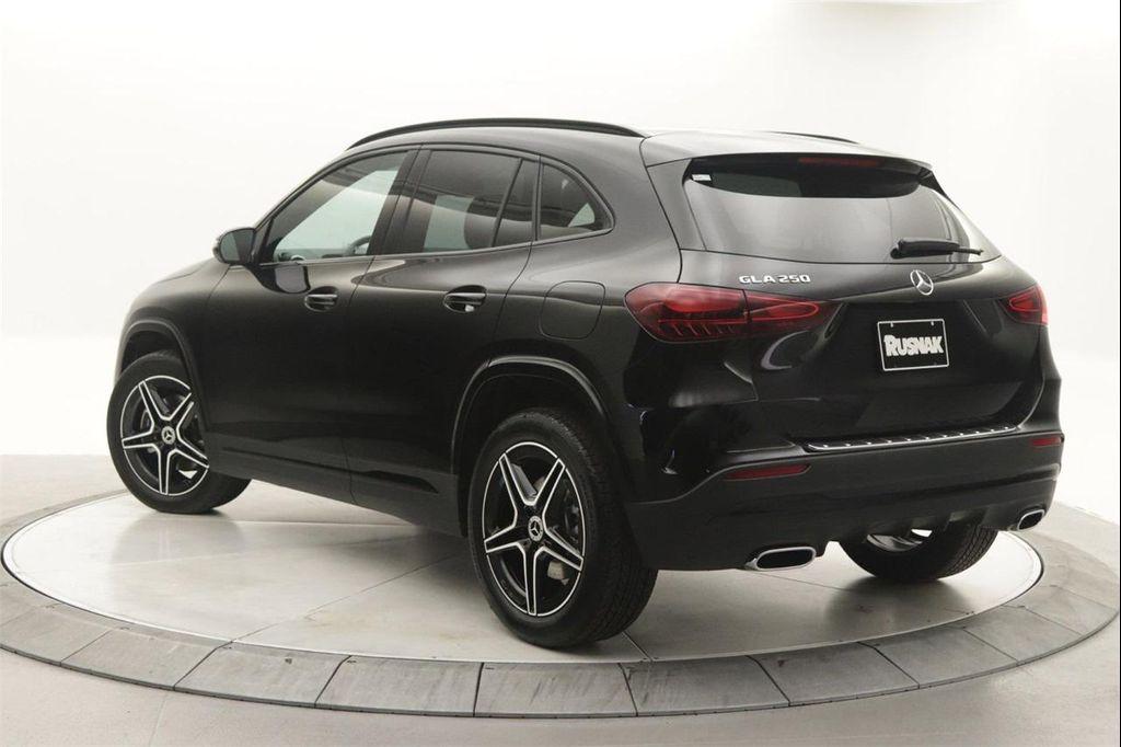 new 2026 Mercedes-Benz GLA 250 car, priced at $47,370