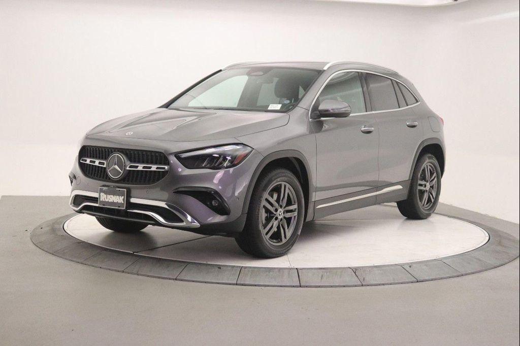 used 2025 Mercedes-Benz GLA 250 car, priced at $38,999