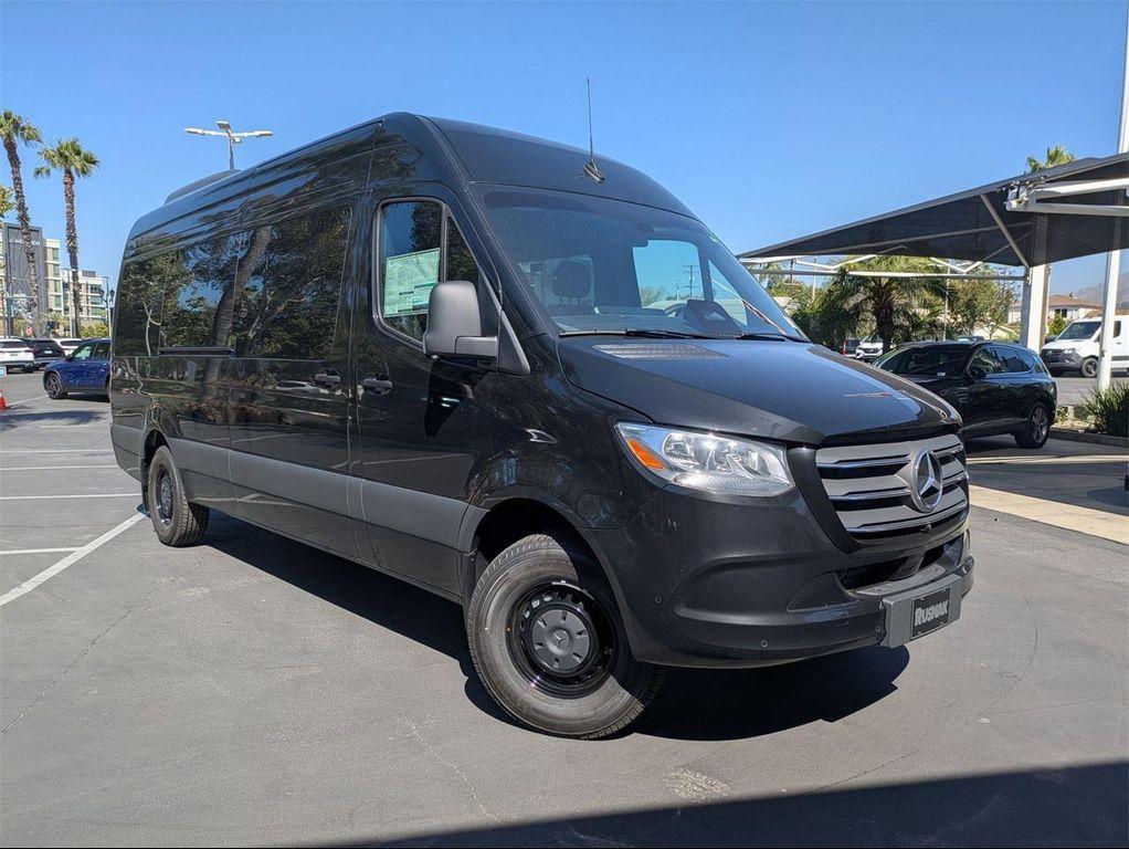 new 2025 Mercedes-Benz Sprinter 2500 car, priced at $83,476