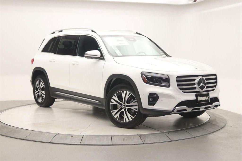 new 2026 Mercedes-Benz GLB 250 car, priced at $47,790