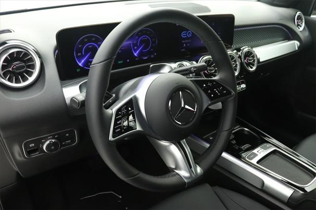 new 2024 Mercedes-Benz EQB 300 car, priced at $61,075