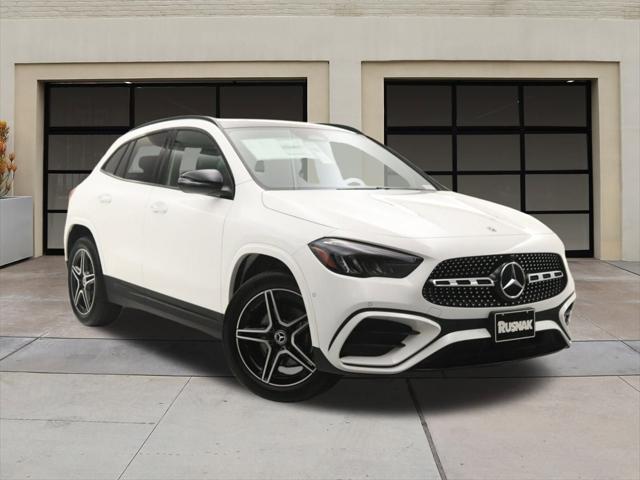 new 2025 Mercedes-Benz GLA 250 car, priced at $51,295