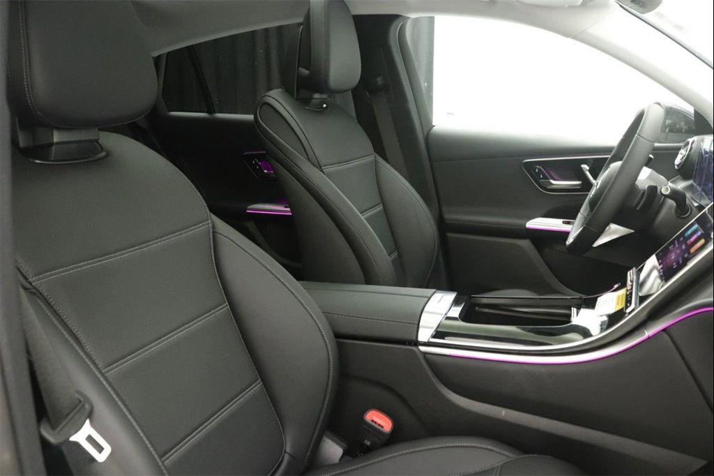 new 2025 Mercedes-Benz GLC 300 car, priced at $61,585