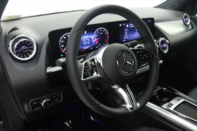 new 2025 Mercedes-Benz GLA 250 car, priced at $45,595