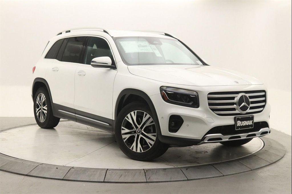 new 2025 Mercedes-Benz GLB 250 car, priced at $48,645